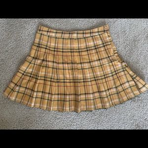 FOREVER 21 Yellow Plaid Skirt